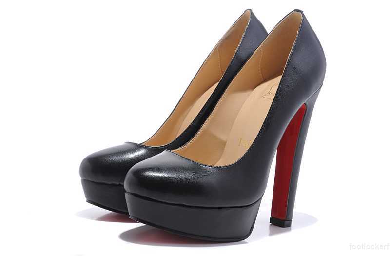 Christian Louboutin Studded Pumps Pascher Boutique Christian Chaussures Louboutin